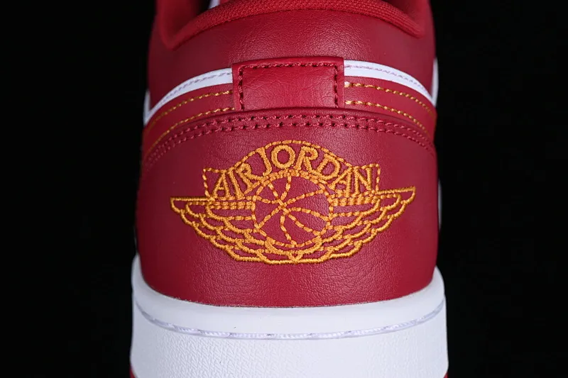 All categories Air Jordan Jordan series basketball shoes Air Jordan 1 Low G version pure original Air Jordan 1 Low AJ1 Joe 1 new white and red low-end basketball shoes 553558-607